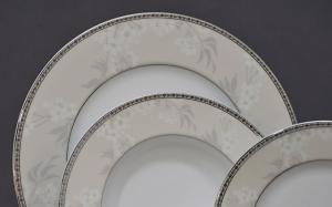 Набор столовый 26 предметов фарфор (тарелки) (арт. ПКФ14507)